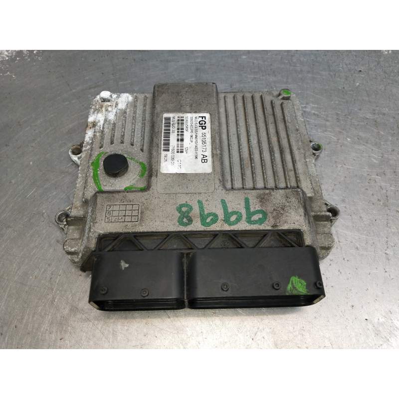 Recambio de centralita motor uce para suzuki swift berlina (mz) gl (5-ptas.) referencia OEM IAM 55195173AB 3392062JP0 
