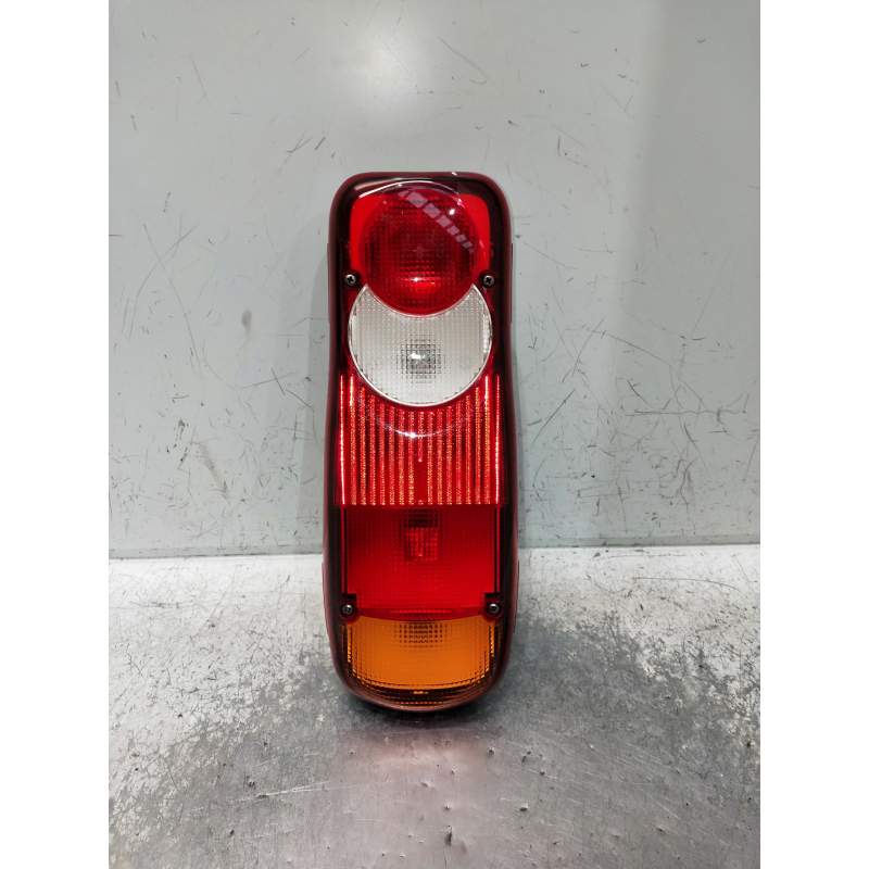 Recambio de piloto trasero izquierdo para nissan cabstar 09.06 referencia OEM IAM 265559X126 152290 2006