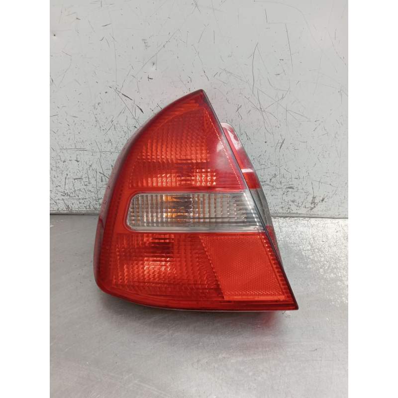 Recambio de piloto trasero izquierdo para mitsubishi carisma (da_) 1.8 16v gdi (da2a) referencia OEM IAM   1999