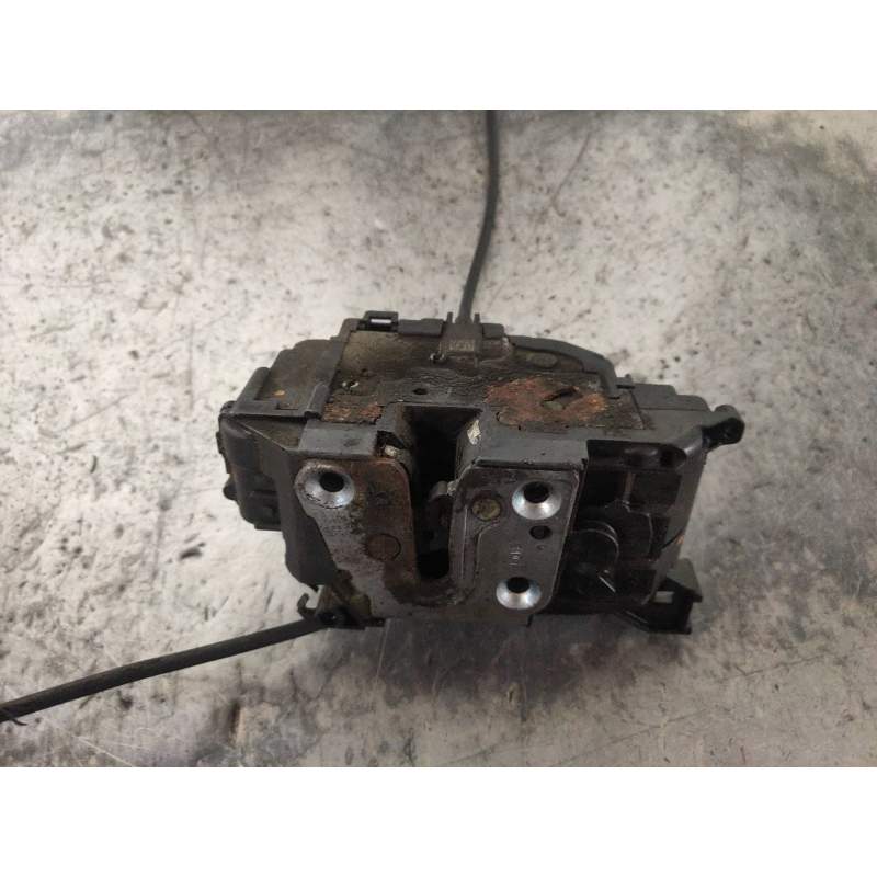 Recambio de motor cierre centralizado trasero izquierdo para renault scenic iii authentique referencia OEM IAM  5P 2009