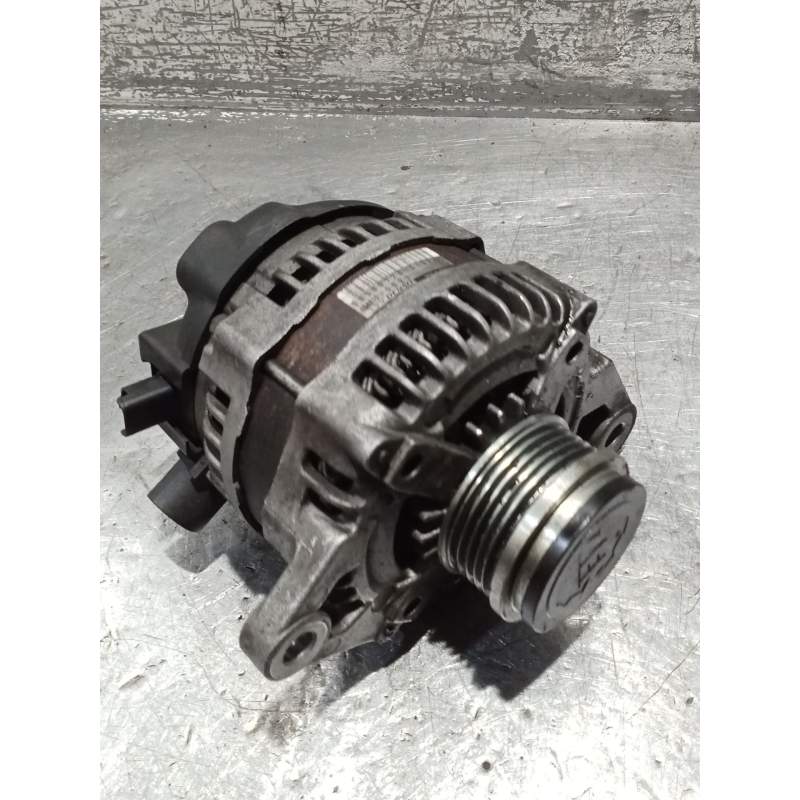 Recambio de alternador para alfa romeo spider (177) 2.4 jtd 20v referencia OEM IAM 50500728 1042105021 2006