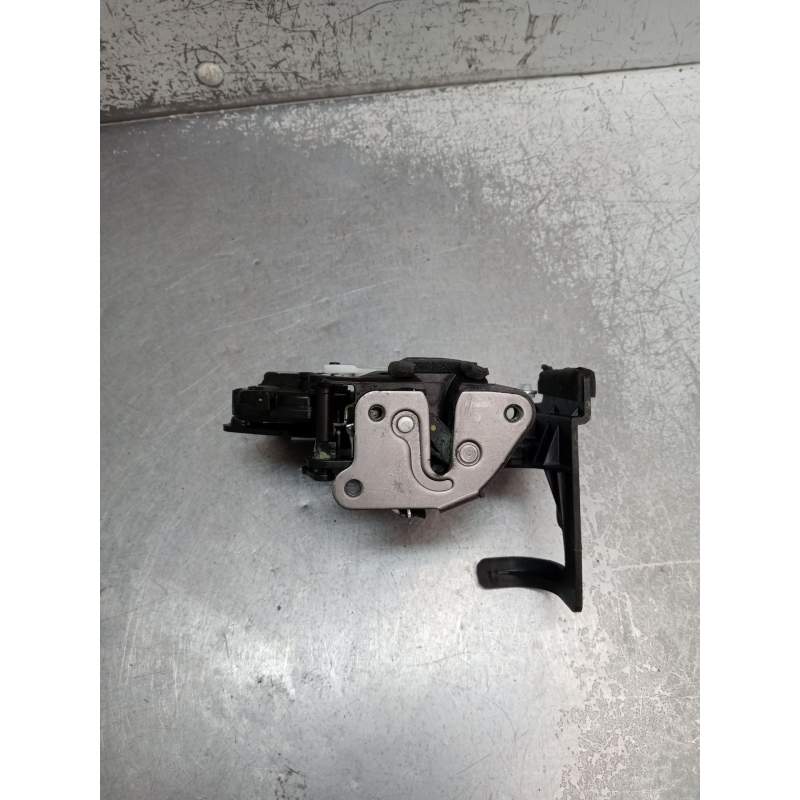 Recambio de motor cierre centralizado delantero derecho para dacia spring ev (b6m1) referencia OEM IAM  5P 