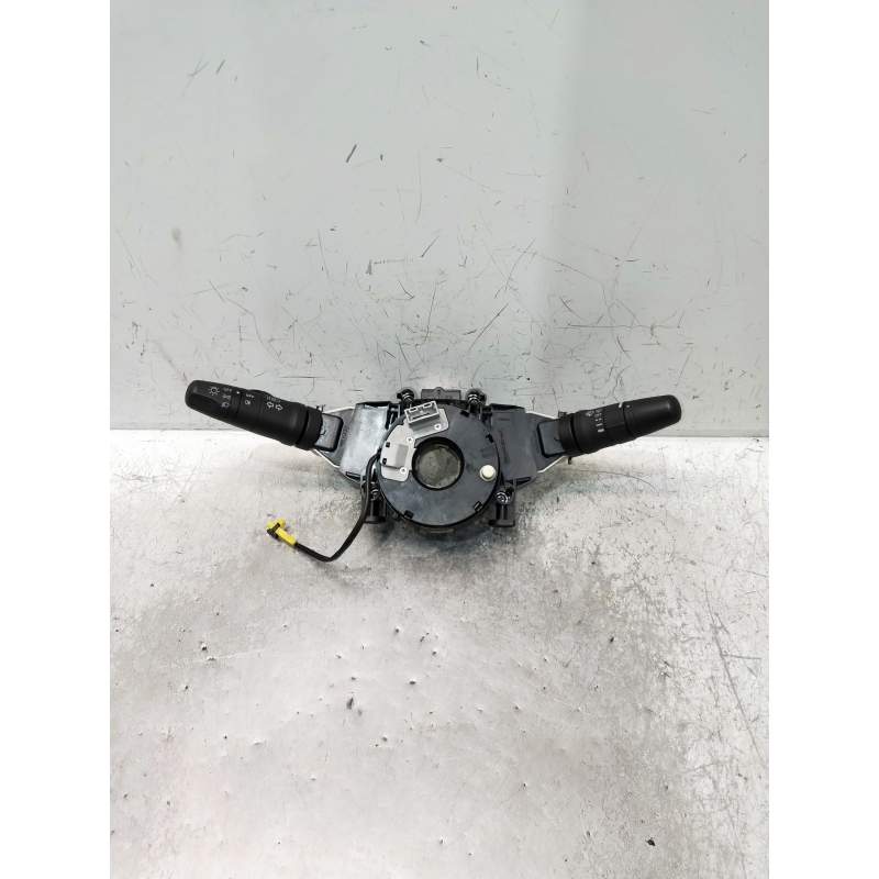 Recambio de mando luces para nissan cabstar 09.06 referencia OEM IAM   2006