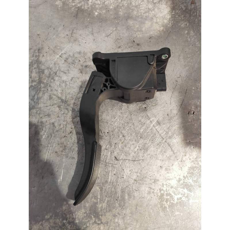 Recambio de potenciometro pedal para mercedes-benz vito kasten (639) 113 cdi extralang (639.605) referencia OEM IAM F00C3E2430  