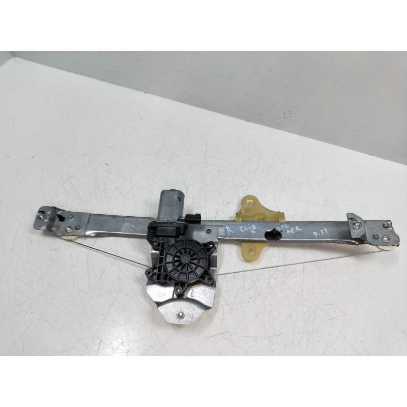 Recambio de elevalunas delantero derecho para renault clio iv referencia OEM IAM 128001471B 5P 12
