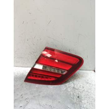 PILOTO TRASERO DERECHO INTERIOR W246/2016