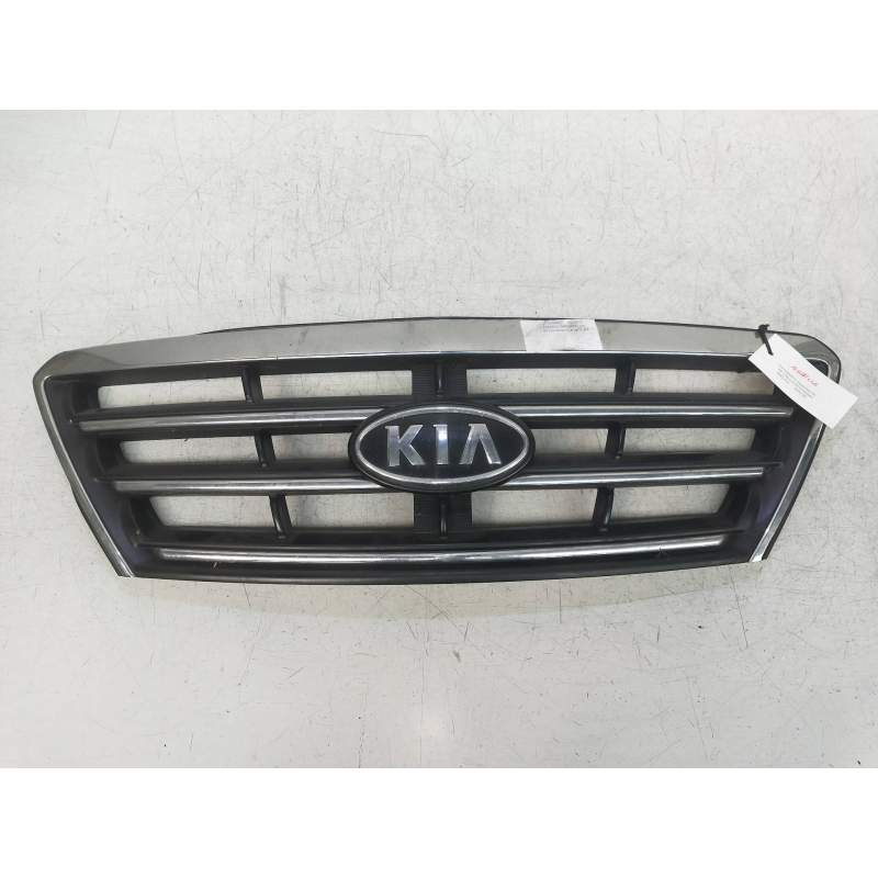 Recambio de rejilla delantera para kia sorento 2.5 crdi referencia OEM IAM   2006