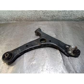 BRAZO SUSPENSION INFERIOR DELANTERO DERECHO 20CRDI 2004