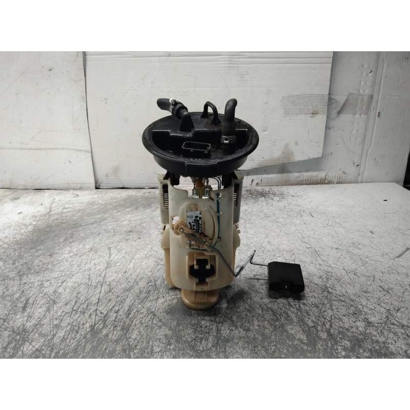 Recambio de bomba combustible para bmw serie 3 berlina (e46) 320d referencia OEM IAM 228214002001  