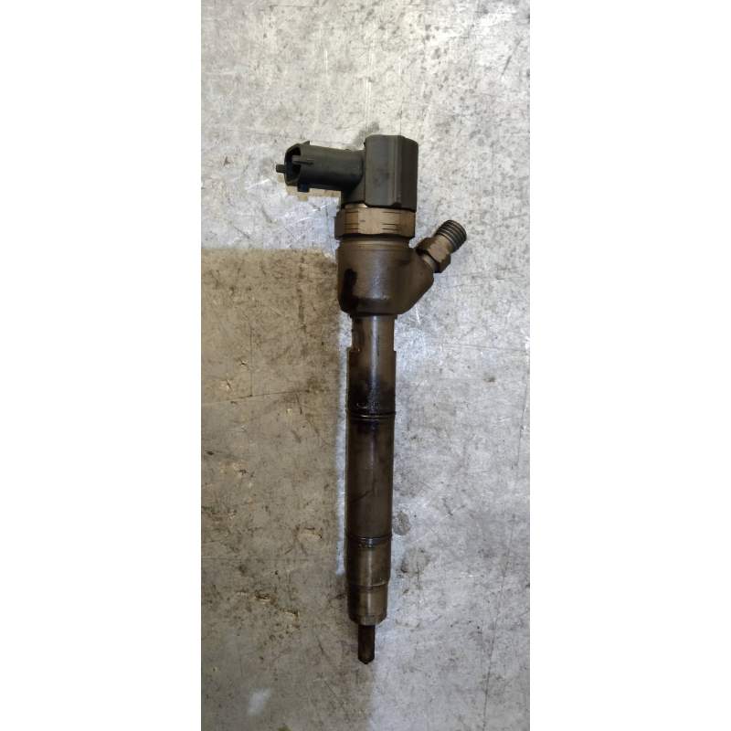 Recambio de inyector para hyundai accent (mc) gl crdi referencia OEM IAM 0445110256 338002A400 2005