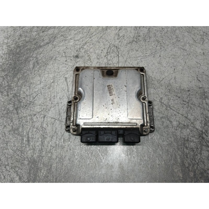 Recambio de centralita motor uce para citroen jumpy 2.0 hdi sx caja cerrada más carga últil referencia OEM IAM 0281011342 965117