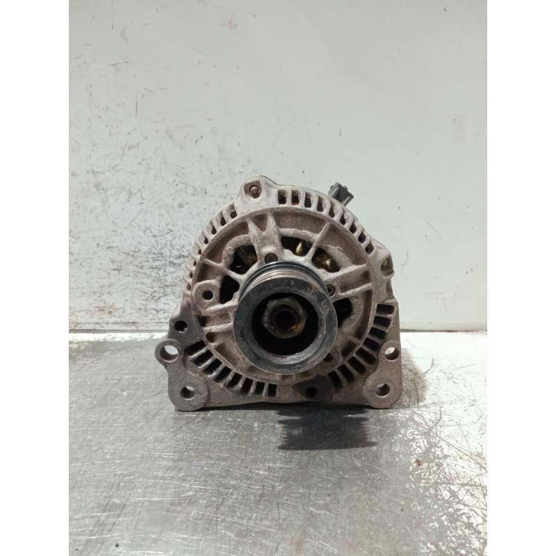 Recambio de alternador para volkswagen polo iii (6n1) 60 1.4 referencia OEM IAM 028903025H 0123310019 