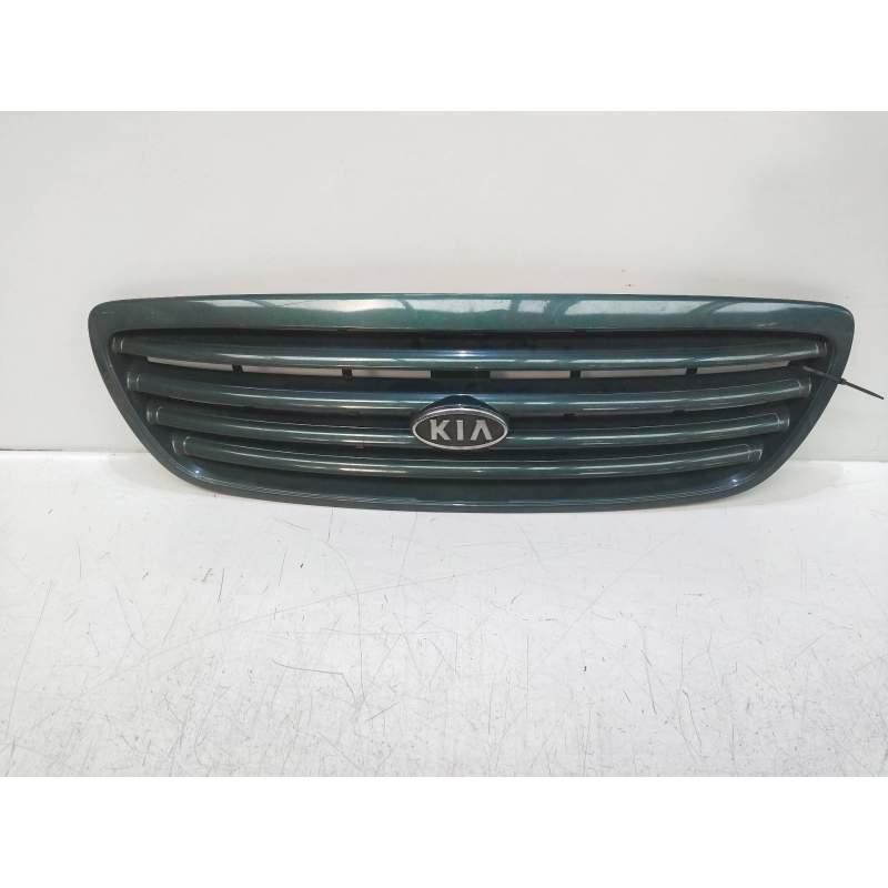 Recambio de rejilla delantera para kia carnival ii 2.9 crdi cat referencia OEM IAM   2001