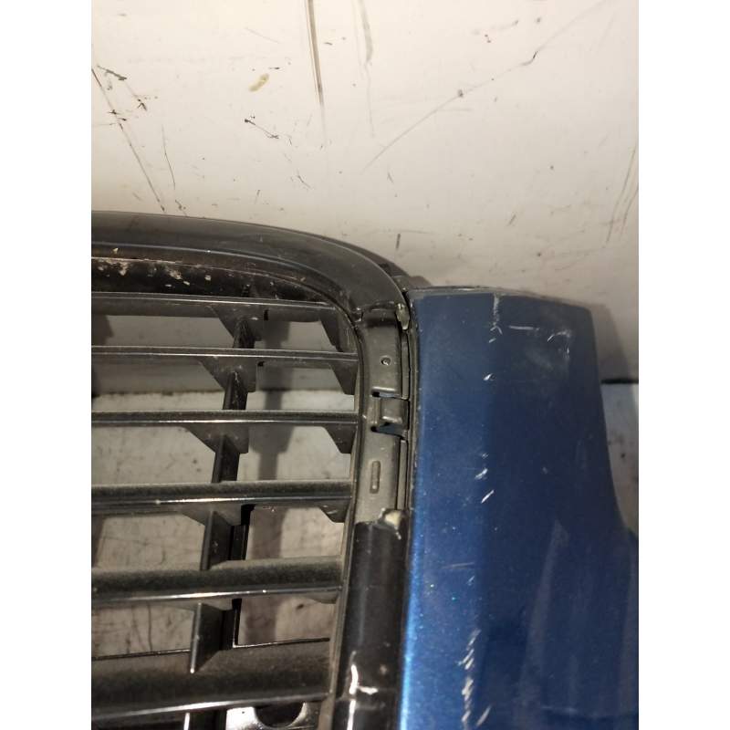 Recambio de paragolpes delantero para audi a4 avant (8e) 2.0 tdi referencia OEM IAM VER FOTOS  04