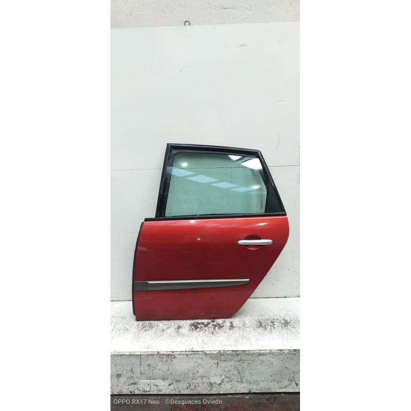 Recambio de puerta trasera izquierda para renault scenic ii authentique referencia OEM IAM  5P 2003