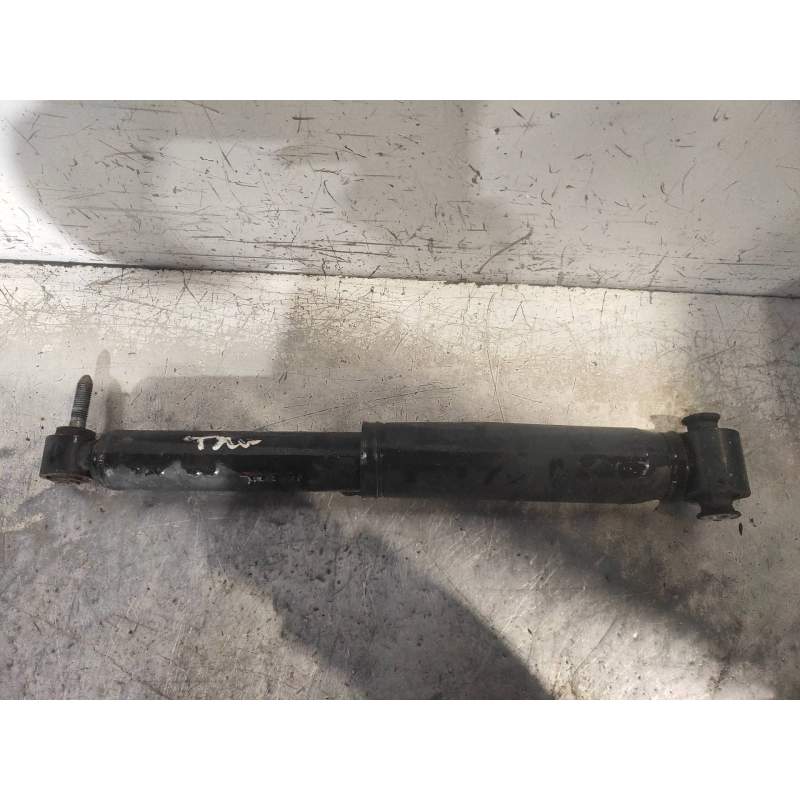 Recambio de amortiguador trasero derecho para renault scenic iii authentique referencia OEM IAM 562100018R 15DCI 2009