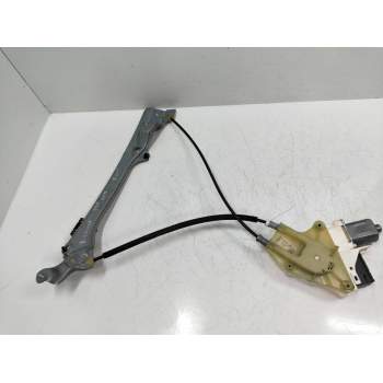 ELEVALUNAS TRASERO DERECHO 827300001R 978409105 5P