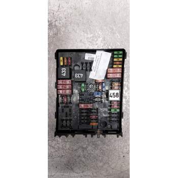 CAJA RELES / FUSIBLES 19TDI 2004