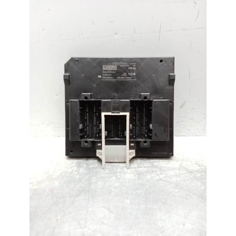 Recambio de modulo electronico para audi a3 sportback (8va) ambiente referencia OEM IAM 5Q0937084AJ 5WK50893H 2012