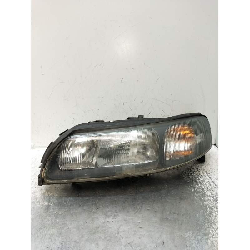 Recambio de faro izquierdo para volvo v70 ii (285) d5 referencia OEM IAM 8662919 89006878 