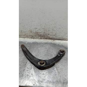 BRAZO SUSPENSION INFERIOR DELANTERO IZQUIERDO 16HDI 2010
