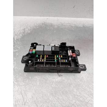 CAJA RELES / FUSIBLES J9C314N030AB 
