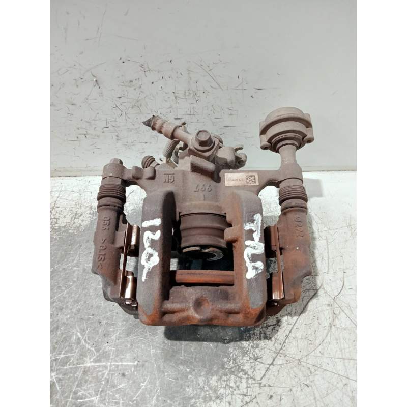 Recambio de pinza freno trasera izquierda para opel zafira tourer referencia OEM IAM 13407135 20CDTI 2012