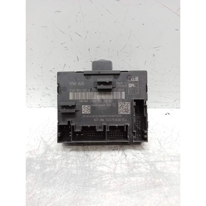 Recambio de modulo electronico para audi a3 sportback (8va) ambiente referencia OEM IAM 5Q0959592D 5Q0959592B 2012