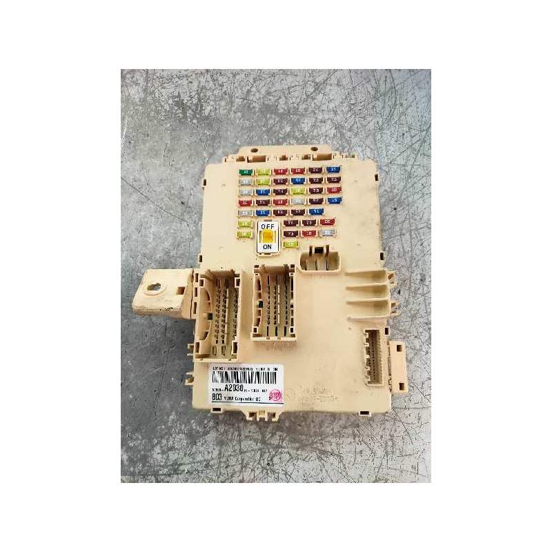 Recambio de caja reles / fusibles para kia cee´d concept referencia OEM IAM 91950A203010 B03 2012