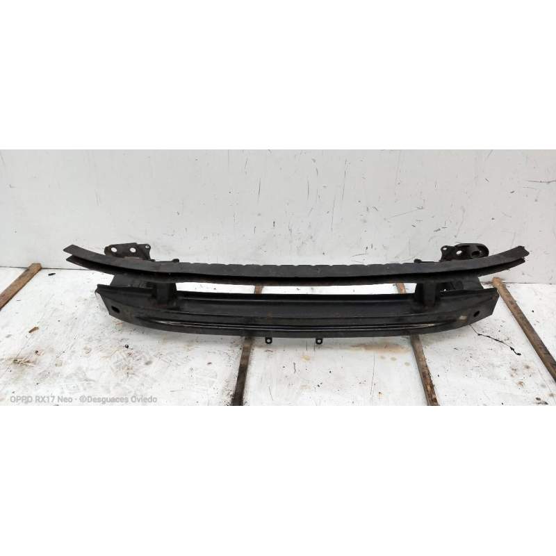 Recambio de refuerzo paragolpes delantero para volkswagen passat variant (3c5) highline referencia OEM IAM   2005