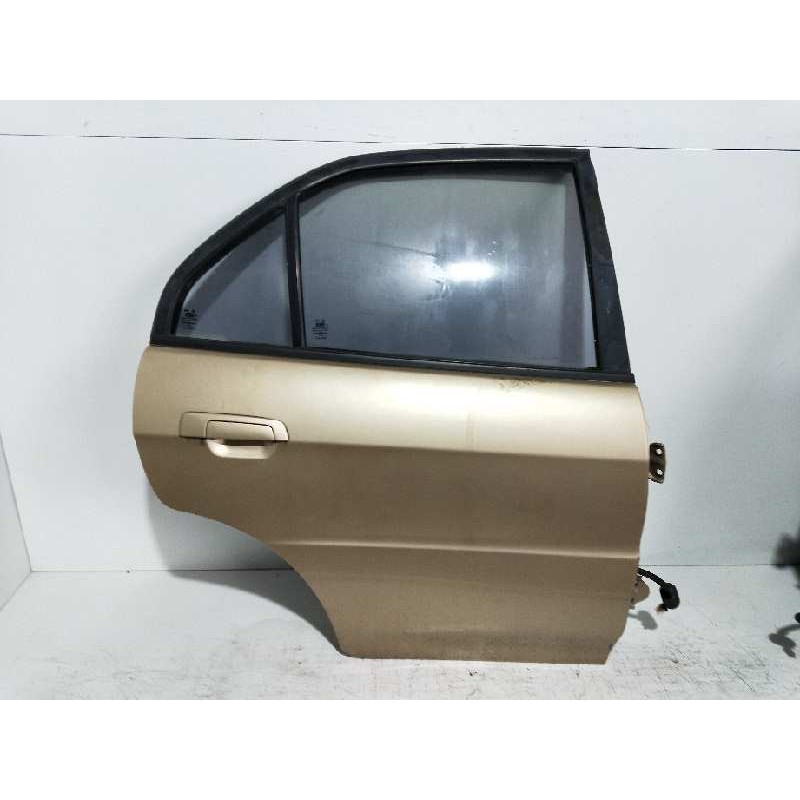 Recambio de puerta trasera derecha para mitsubishi lancer berlina (c60a/c70a) 1.6 referencia OEM IAM   