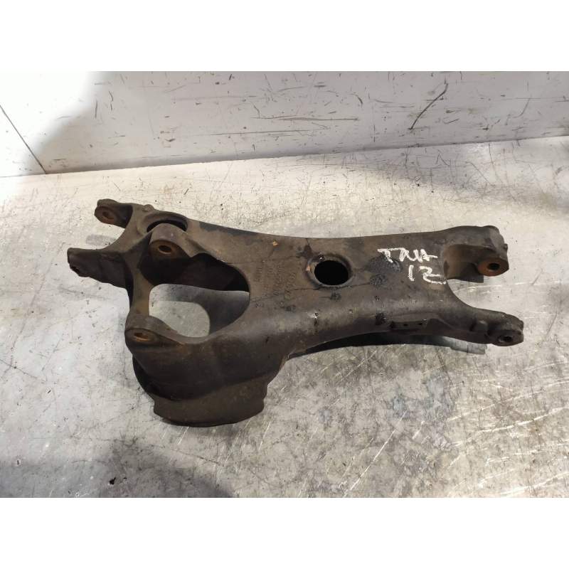 Recambio de brazo suspension inferior trasero izquierdo para volvo xc90 d5 referencia OEM IAM ANTERIOR  