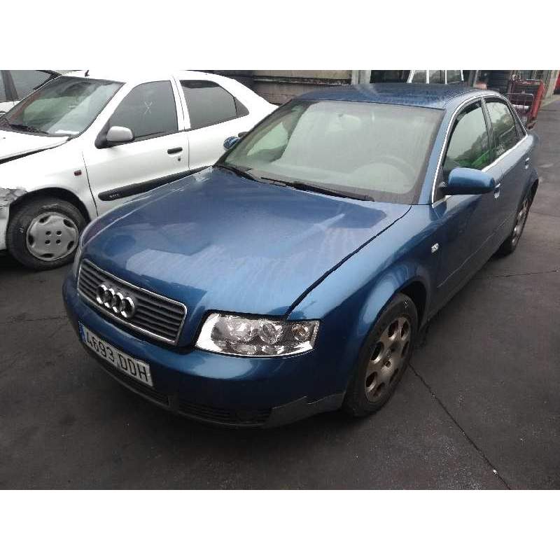AUDI A4 BERLINA (8E)