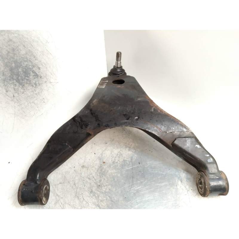 Recambio de brazo suspension inferior delantero derecho para iveco daily furgón 2.3 diesel referencia OEM IAM   