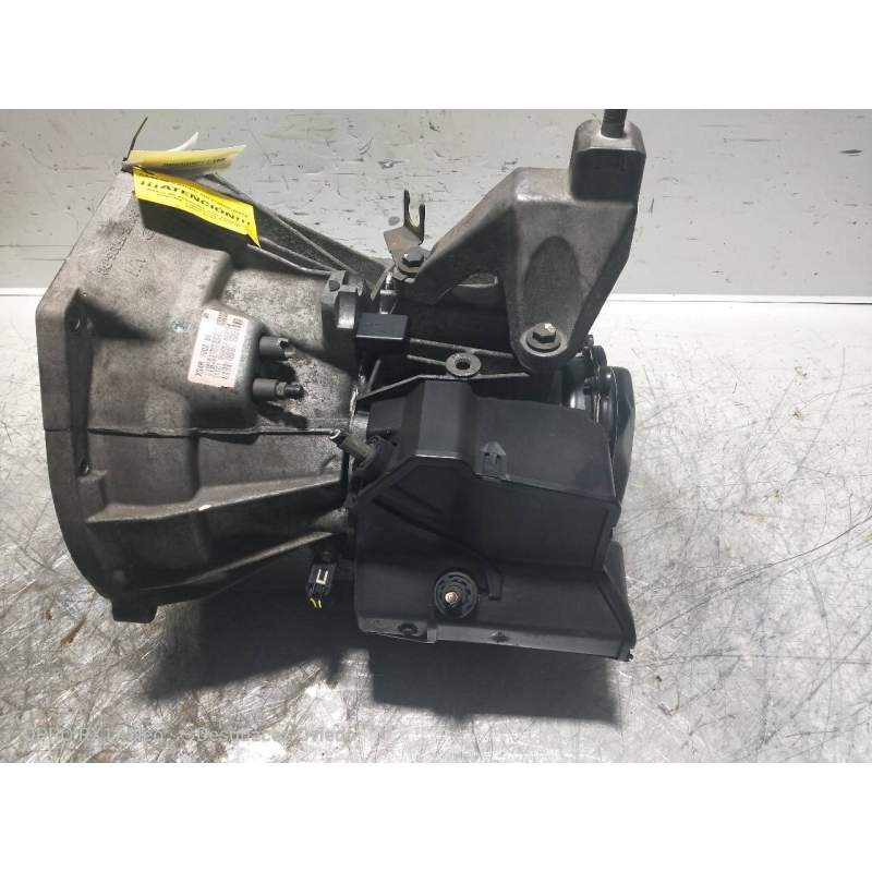 Recambio de caja cambios para ford focus berlina (cak) 1.8 16v cat referencia OEM IAM XS4R7002BE T6TC1 090501 002094 