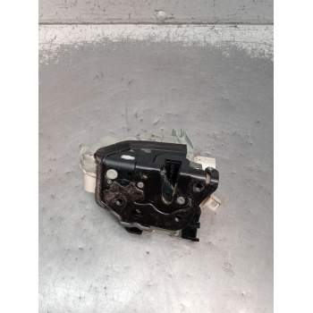 MOTOR CIERRE CENTRALIZADO DELANTERO IZQUIERDO 8J1837015C 5P 2010