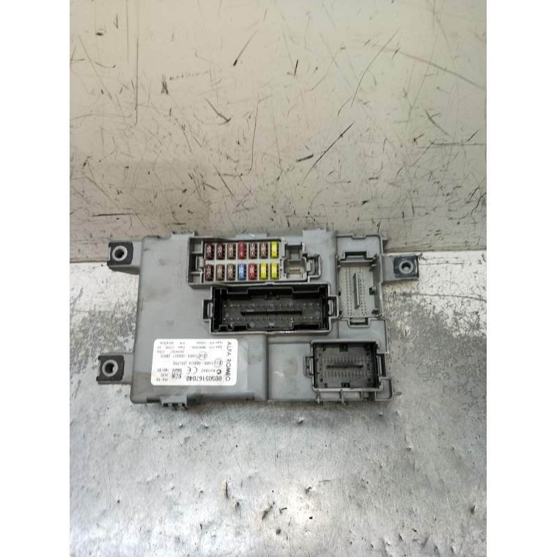 Recambio de caja reles / fusibles para alfa romeo mito (955_) 1.4 (955axb1b) referencia OEM IAM 00505167040 116RI000674 2008