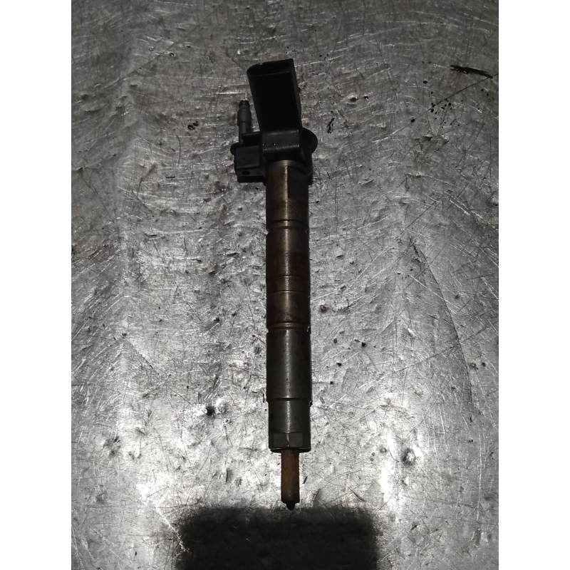 Recambio de inyector para bmw 1 (e81) 118 d referencia OEM IAM 7797877-04  