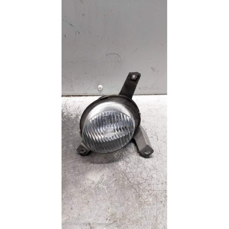 Recambio de faro antiniebla derecho para chevrolet aveo ls referencia OEM IAM   