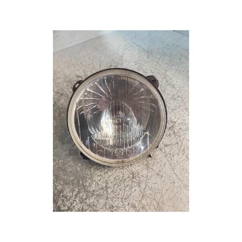 Recambio de faro derecho para renault 4 berlina/familiar/furgoneta 1.1 referencia OEM IAM 061667  