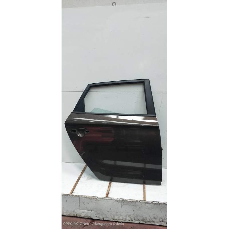 Recambio de puerta trasera derecha para kia carens ( ) business referencia OEM IAM  5P 2013