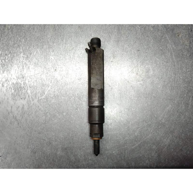 Recambio de inyector para seat leon (1m1) signo referencia OEM IAM 0432193696 028130202P BOSCH