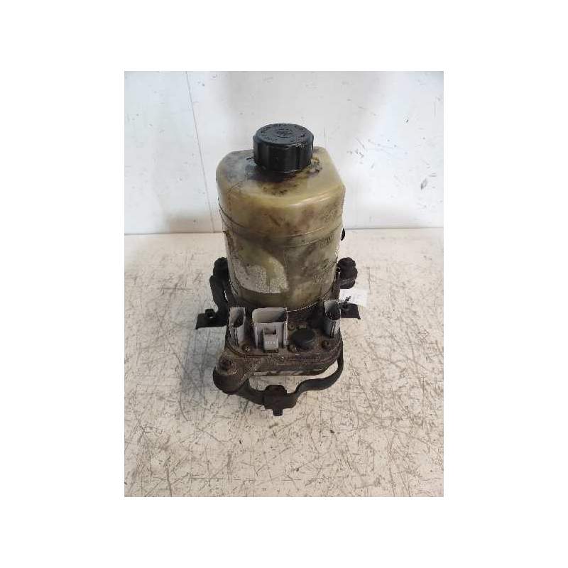 Recambio de bomba direccion para ford focus lim. (cb4) titanium referencia OEM IAM 4M513K514CC  2008