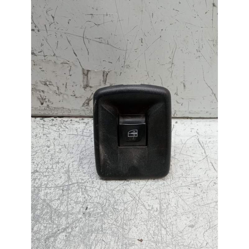 Recambio de mando elevalunas delantero derecho para mercedes-benz citan monospace (w415) 109 cdi (415.703) referencia OEM IAM   