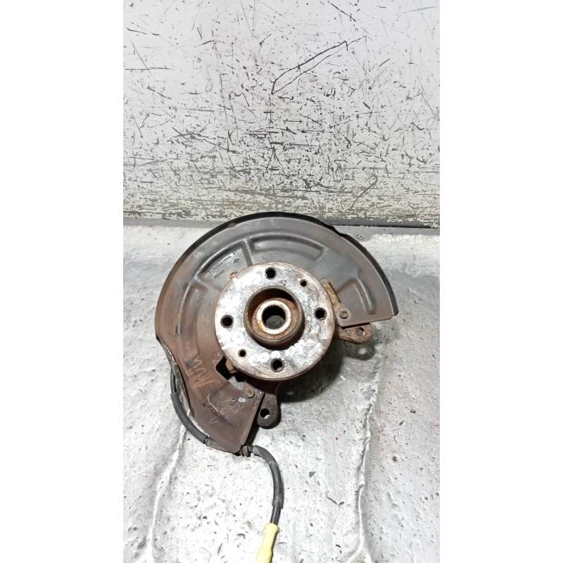 Recambio de mangueta delantera derecha para renault kangoo (f/kc0) alize referencia OEM IAM  15DCI 2005