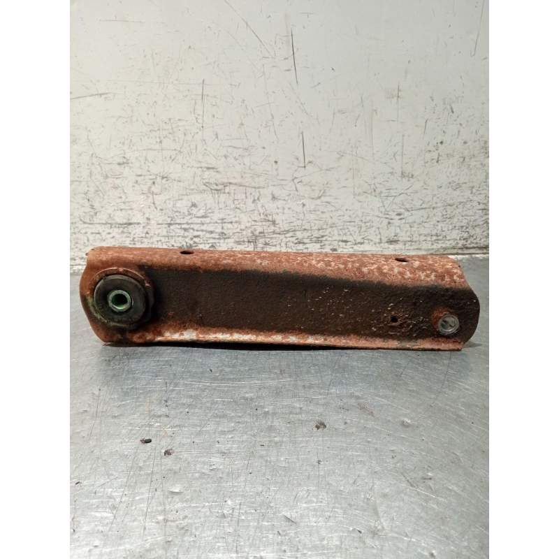 Recambio de brazo suspension superior trasero izquierdo para buick century estate wagon referencia OEM IAM   