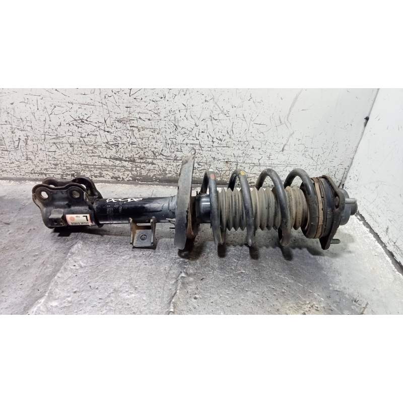 Recambio de amortiguador delantero derecho para kia carens ( ) business referencia OEM IAM 54650A4850 17CRDI 2013