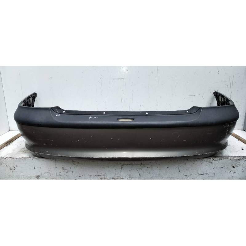 Recambio de paragolpes trasero para opel vectra b berlina básico (1999) referencia OEM IAM  4P B/95