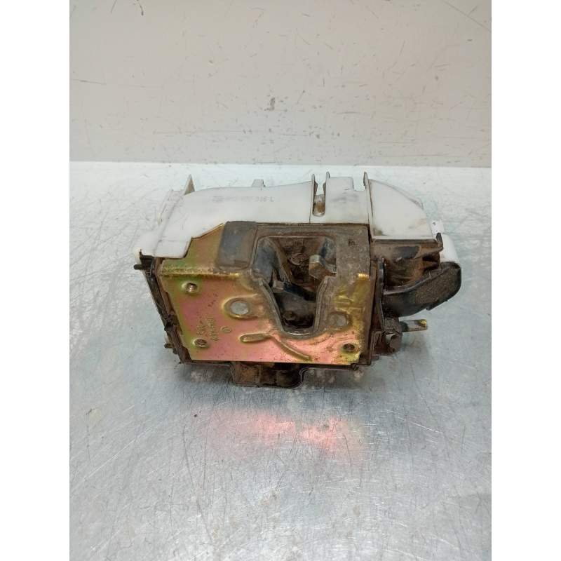 Recambio de motor cierre centralizado trasero derecho para seat ibiza (6k) glx referencia OEM IAM 6K2837016L 5P 93