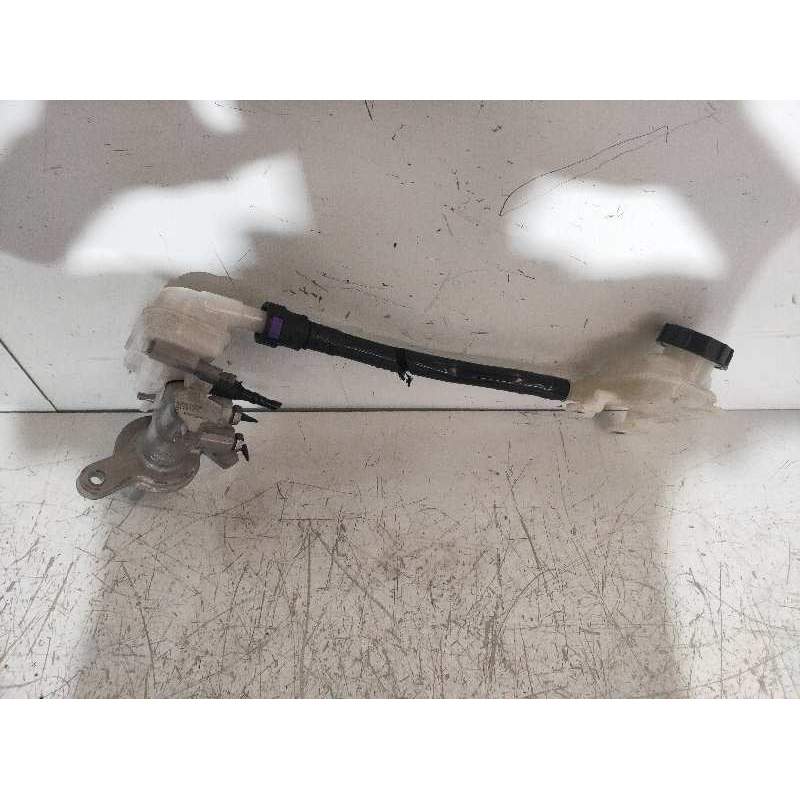 Recambio de bomba freno para ford fiesta (ccn) black edition referencia OEM IAM 22554A640 214086 B19770991 2012